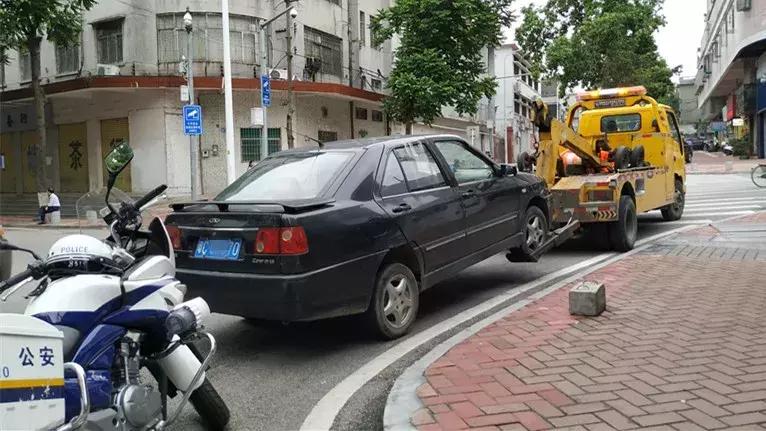 珠海现万能车孔小车！随便拿把车钥匙都能把车开走！