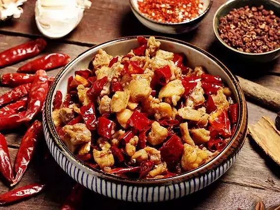 自贡菜好吃还是内江菜好吃,四川自贡最正宗的盐帮菜