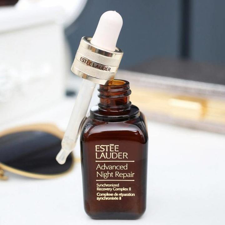 有了这些护肤品会更年轻,不容错过的冻龄好物变美变年轻