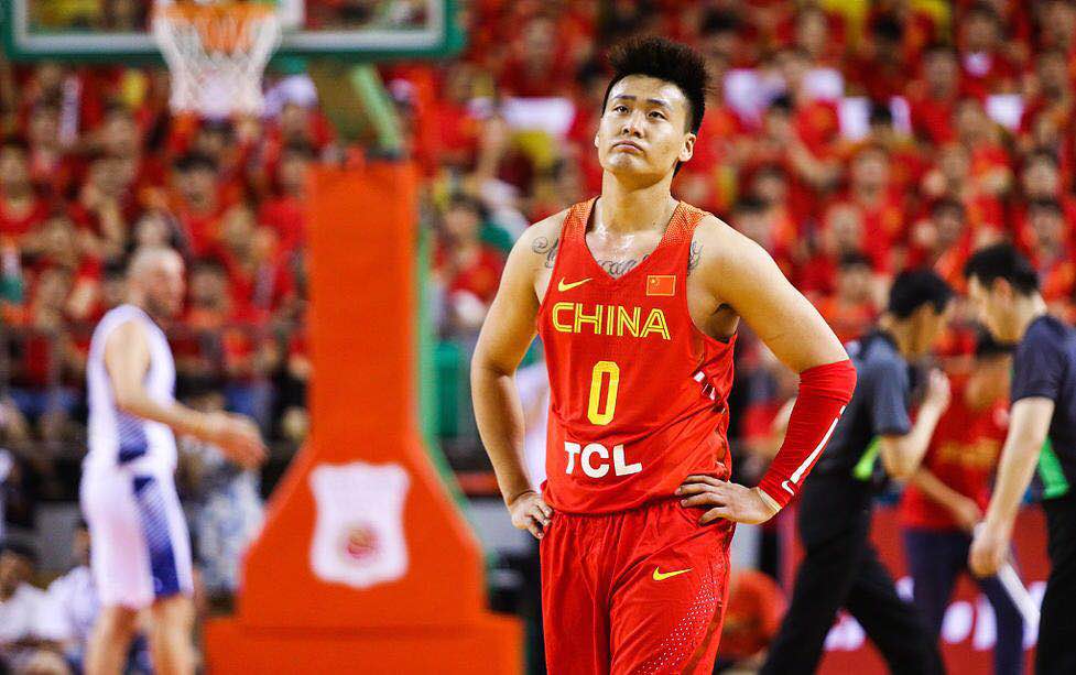 到底有多大的仇,李楠带队对比杜锋带队