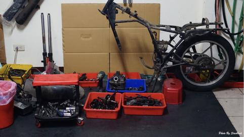 老车铃木王,老款铃木王gs125详细参数