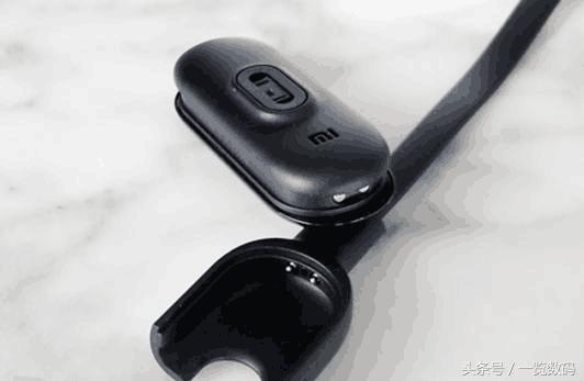 100左右的小米手环接收消息,小米手环3接收微信语音