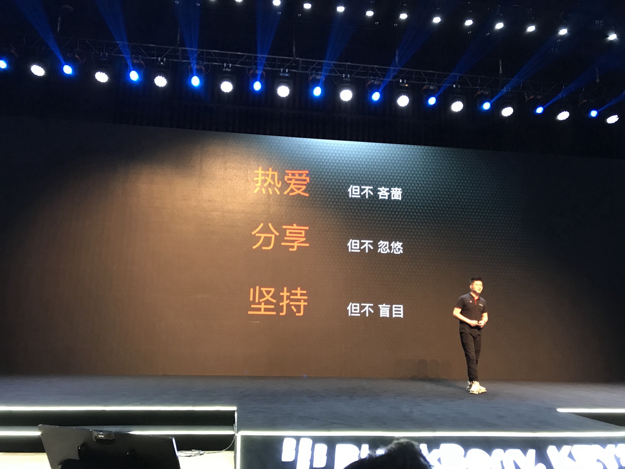 unihertzslim和黑莓key2,传承与专注的坚持黑莓key2轻体验