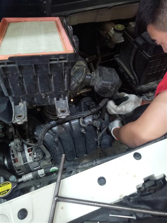 北汽绅宝x35质量投诉,维修北汽绅宝x35底盘