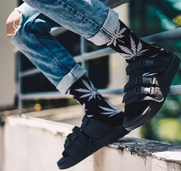 什么鞋子好看又百搭又耐穿,入秋最时髦的鞋子有这双就够了