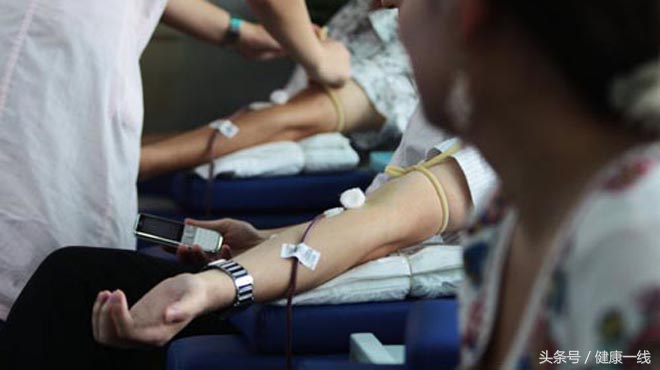 献血后身上没劲怎么办,献血后吃什么食物最好最快恢复