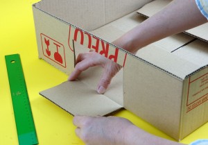 用纸板做足球游戏机,自制迷你足球卡牌桌游