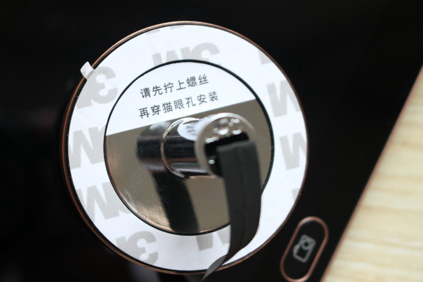 现代门神,斑点猫智能猫眼拆解