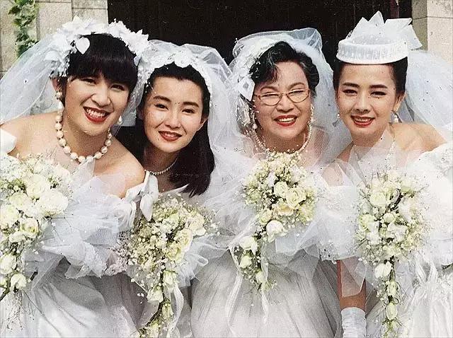 香港影坛殿堂级的10位男配角,年过古稀的香港老戏骨