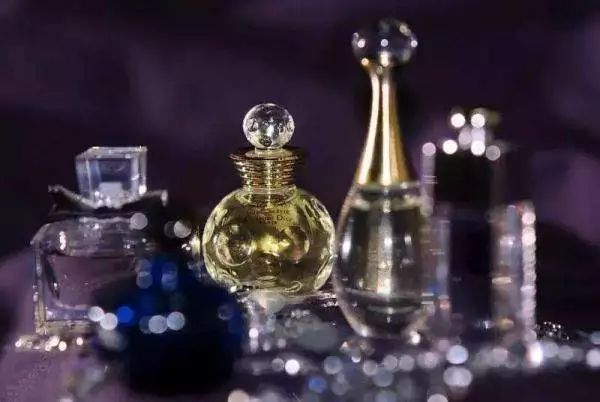 香水推荐不一样的香,新手香水怎么挑选好香
