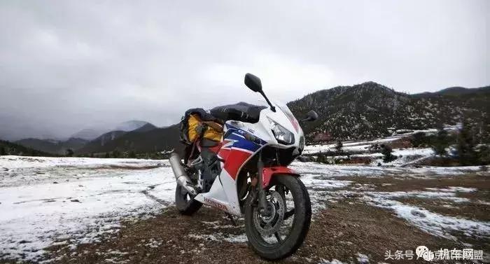 只因一款游戏，他骑着CBR300R进*藏西**了！