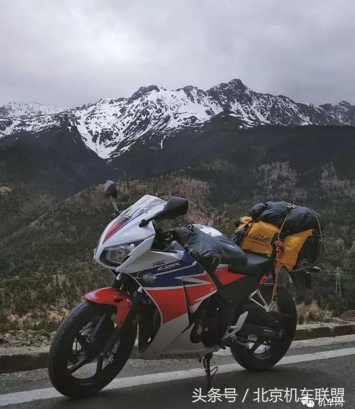 只因一款游戏，他骑着CBR300R进*藏西**了！