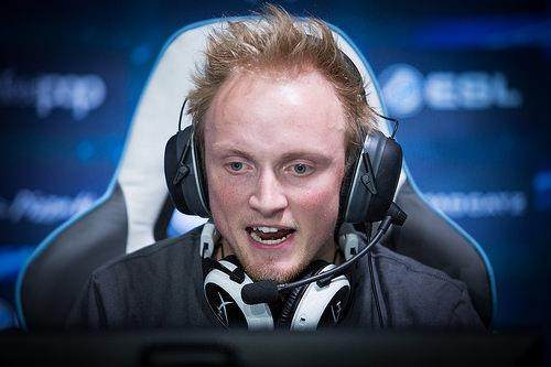 dota2最强三号位职业选手,dota2死亡先知绰号