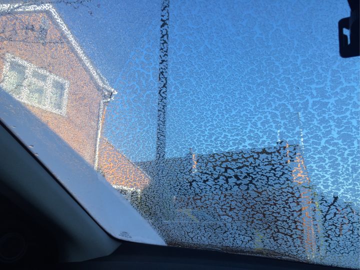 玻璃水可以用自来水代替吗,玻璃水能用自来水代替吗