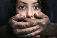 女人最好不要做自降身价的事,女人自降身价的3个表现