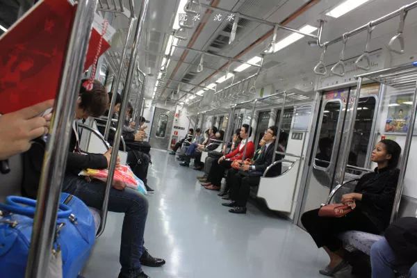 地铁6号线最新高清大图,不同国家的地铁六号线