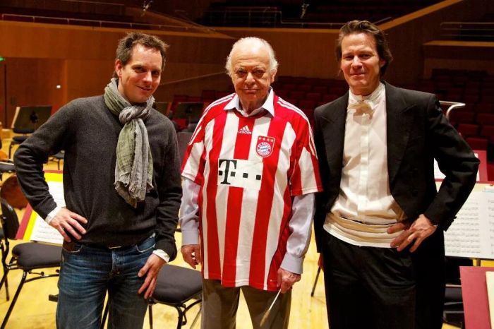 足球和歌曲的完美结合,足球与音乐的碰撞