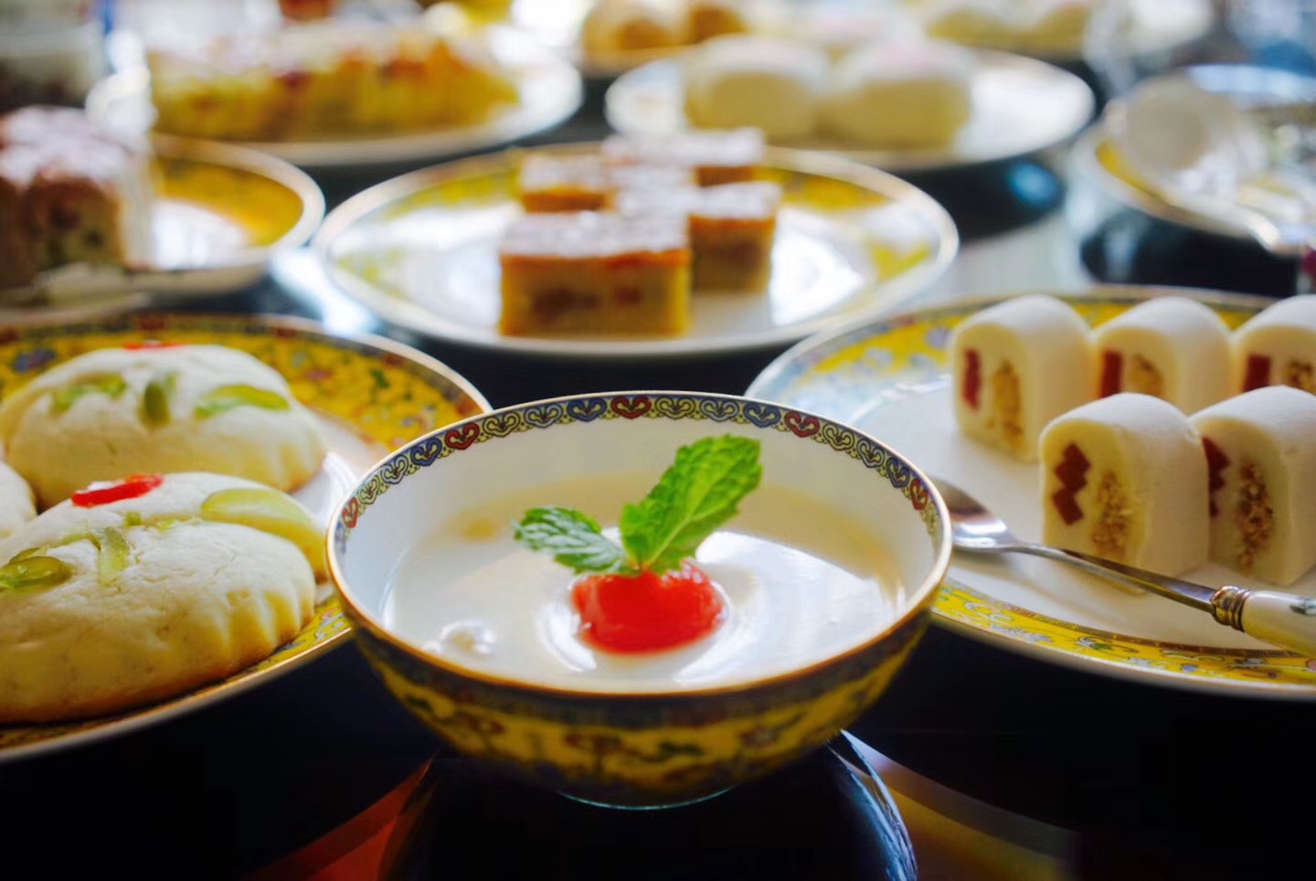 老舍为什么喜欢北京的秋天,老舍为什么说北平的秋天是天堂