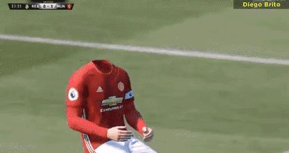 实况足球进球精彩瞬间回放,实况足球10个最精彩的进球