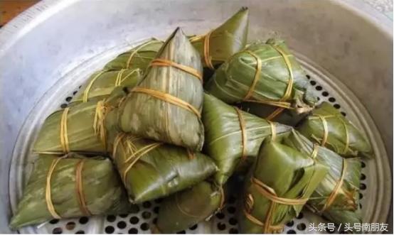 端午节放假回家团圆,广东各地端午粽子