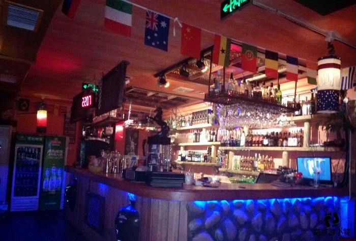 毕业季碰上世界杯，还不去南京清吧小酌一杯？