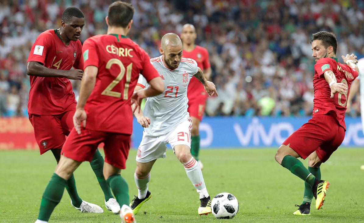 会转弯的足球c罗,会拐弯的足球