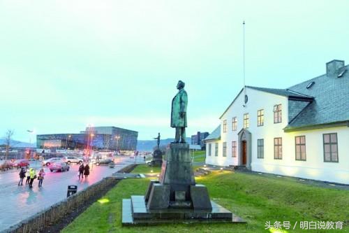 冰岛的教育是怎样的,冰岛的教育和医疗
