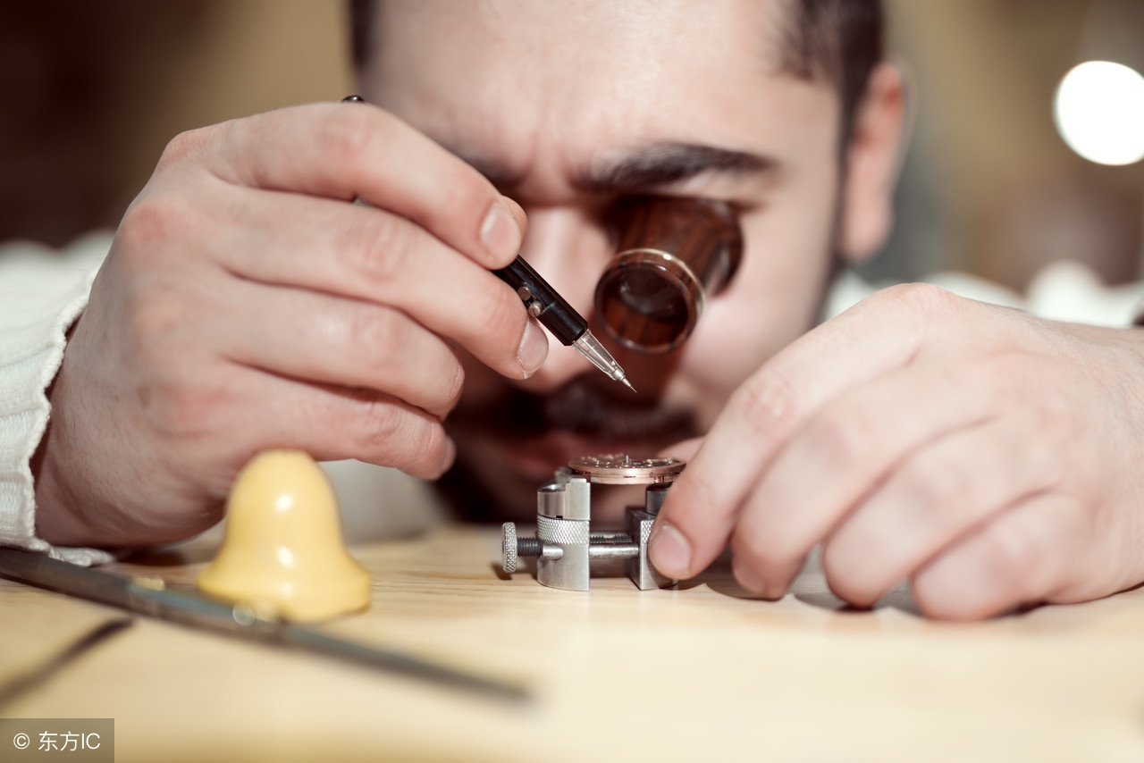 逼平巴西,巴西和瑞士足球5比0