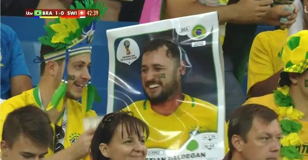 最感人的传承不是梅西和老马，也不是内马尔和大罗，而是这父子仨