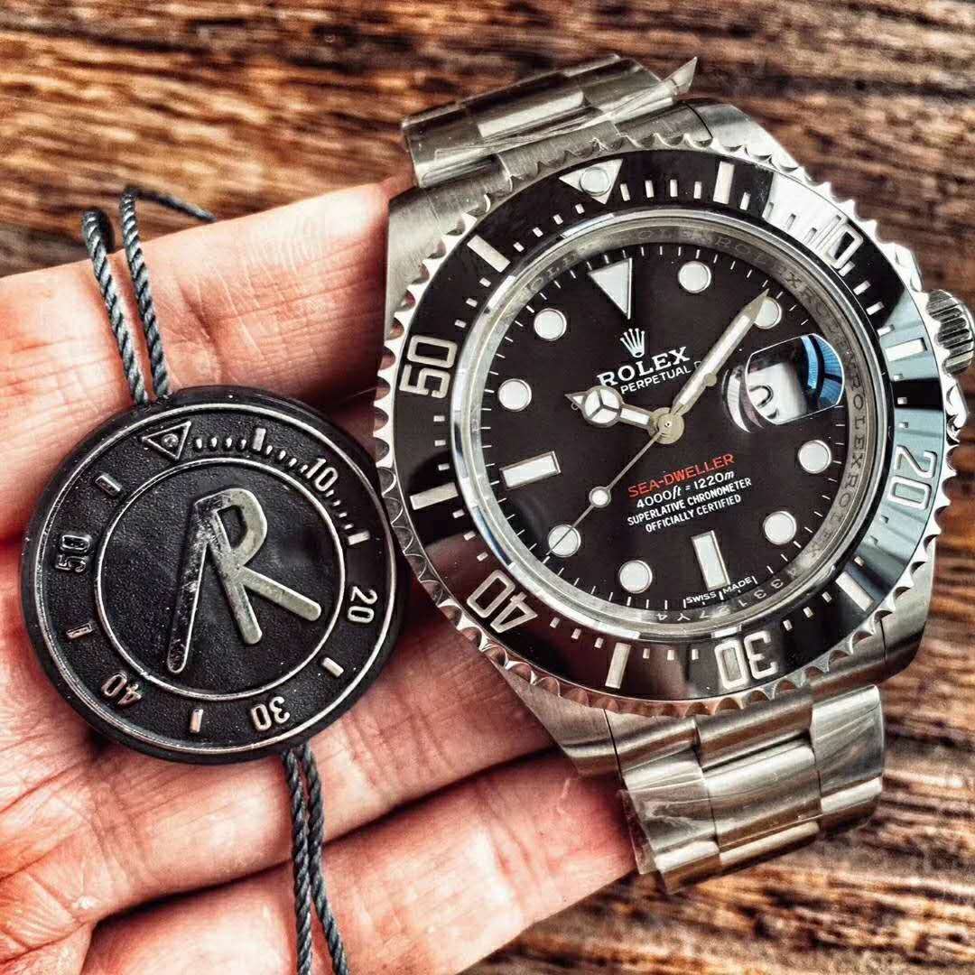 劳力士红字鬼王n厂和ar厂怎么鉴别 (劳力士鬼王和红字鬼王哪个好)