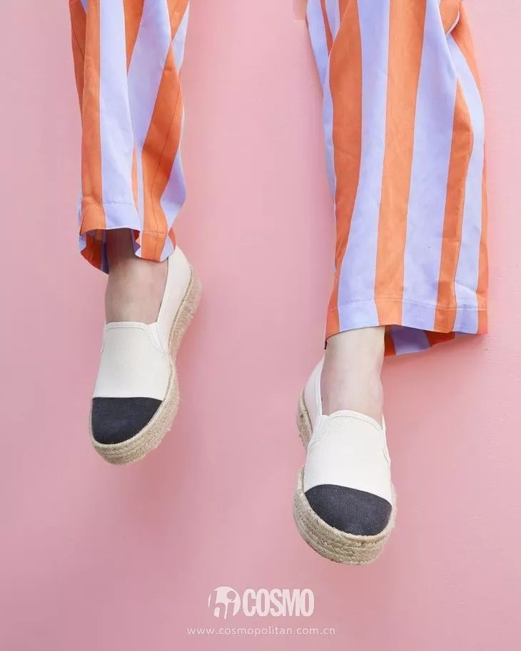 刘雯穿hogan牌子鞋,刘雯穿的小黑鞋运动鞋