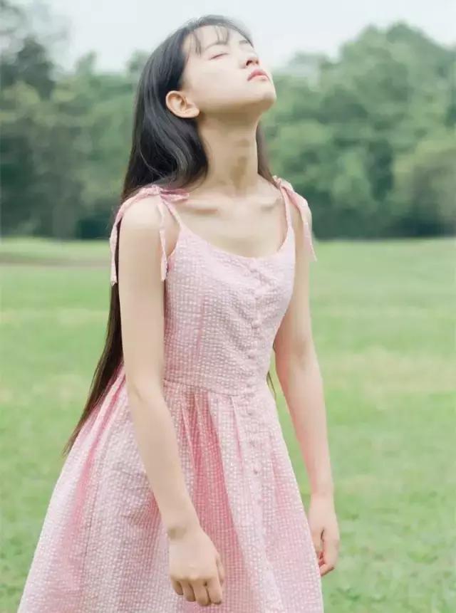 夏日写真服饰大解析!这11件拍照必备单品你都有了吗?