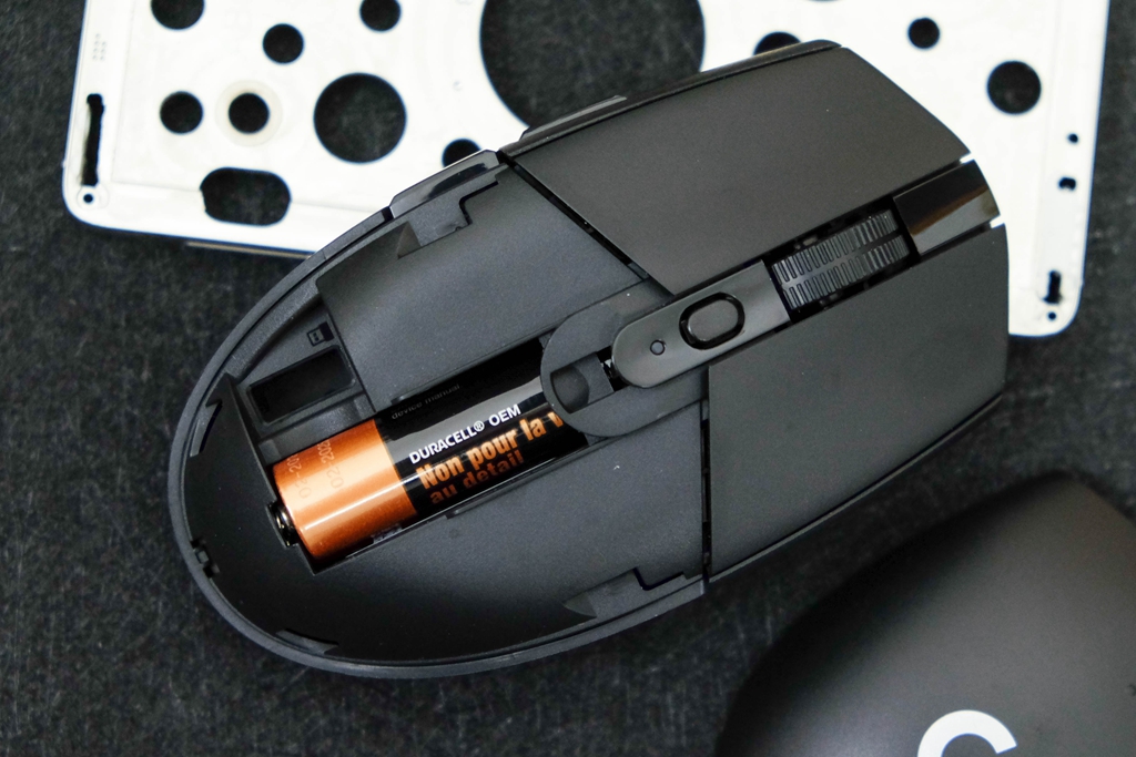 秀出精彩就用罗技g304无线鼠标,罗技g304无线鼠标打游戏测评