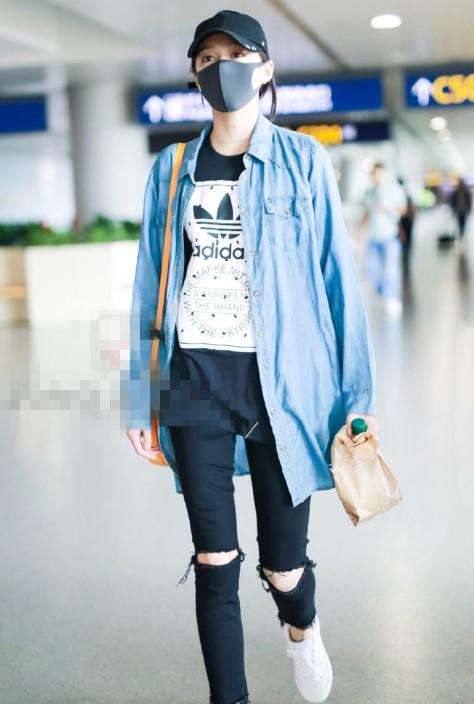 关晓彤沈月穿裙鞋,沈月身高和吴昕对比