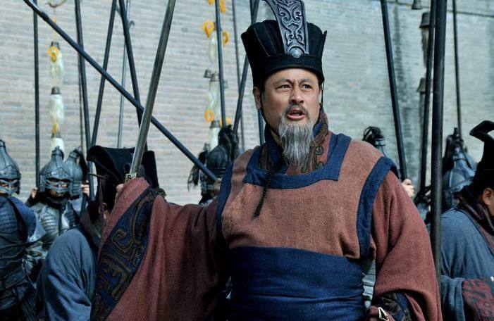 徐庶为什么进曹营一言不发,徐庶是怎么被刘备注意到的