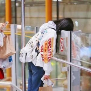 孩子梦游如何叫醒,梦游的小孩可以在他梦游前叫醒吗