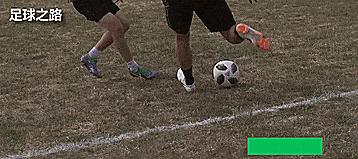 足球十大技巧秀,学会这几个足球小技巧