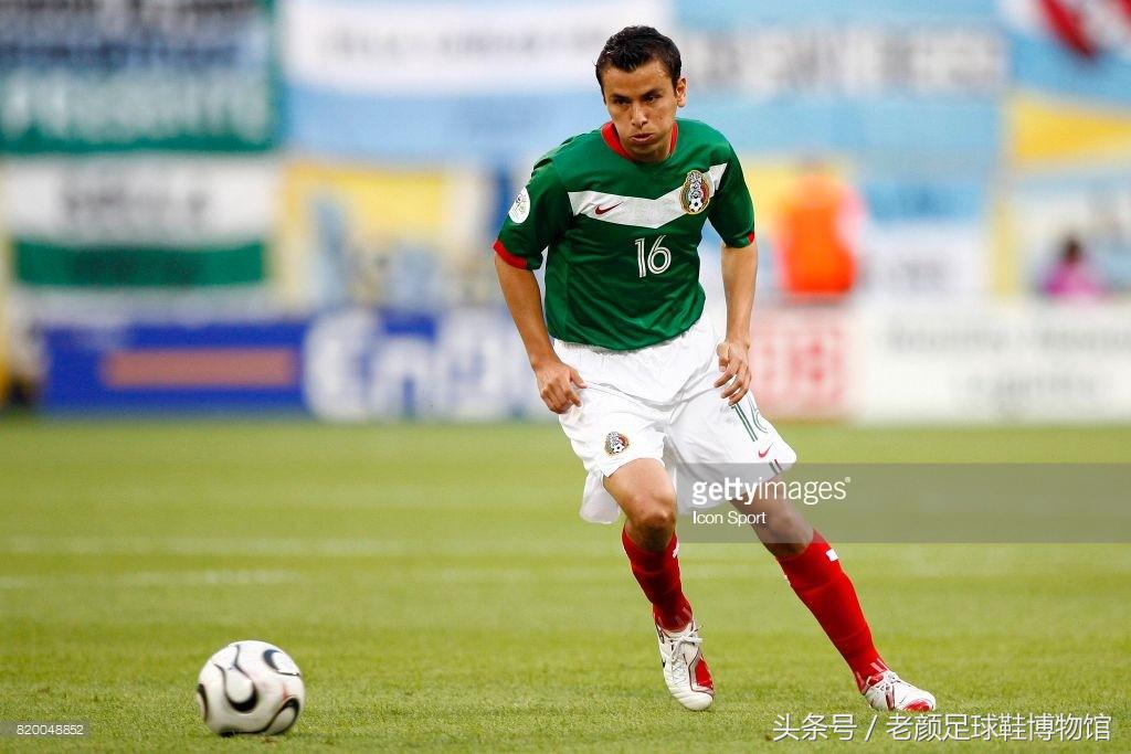 06年世界杯宣传nike,世界杯最火的足球鞋