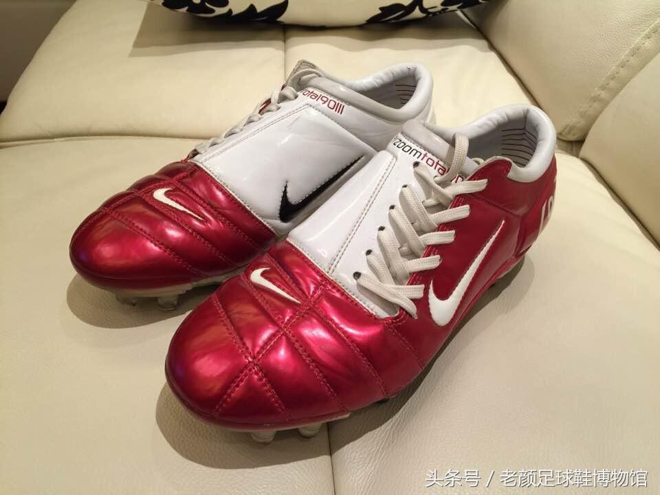 06年世界杯宣传nike,世界杯最火的足球鞋