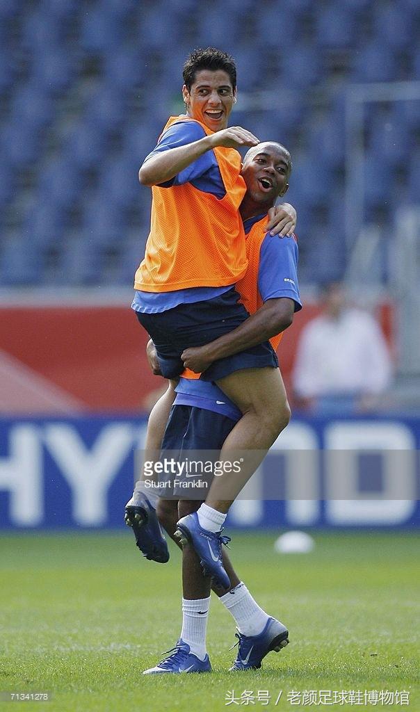 世界杯最强足球鞋排名,世界杯最火前十的足球鞋