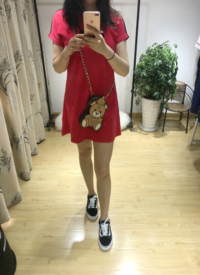 今天穿什么？这家外贸小店承包你的衣橱！