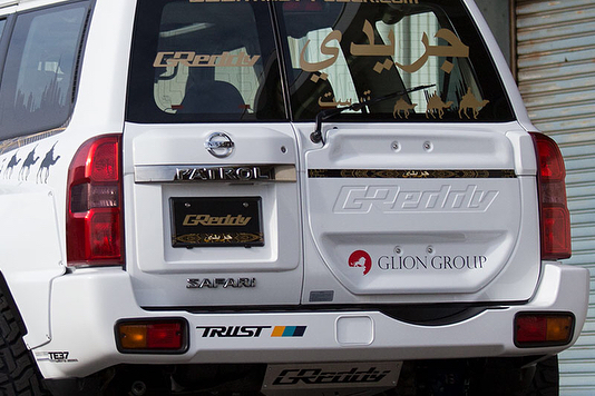 解析日产途乐y61,最新款日产途乐y61中东版入库