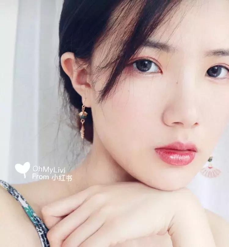 口红黄皮必买9支,新手必备三支口红推荐