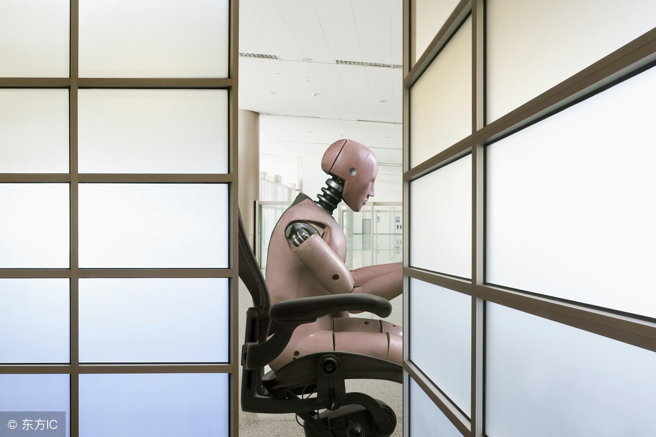 为什么保险公司在AI聊天机器人上投注很大