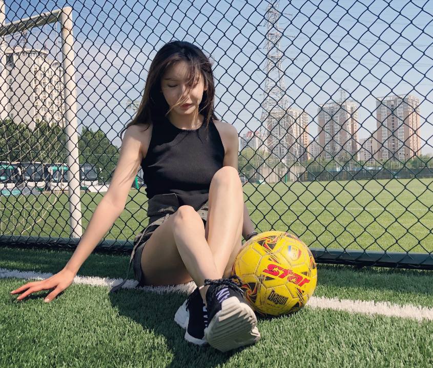 腾讯女主播美娜健身,腾讯女主播美娜