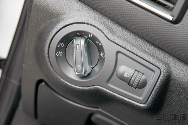 年轻人的第一台suv观致5,观致5suv功能介绍