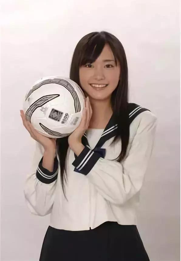 日本学生射门,日本小学生足球射门