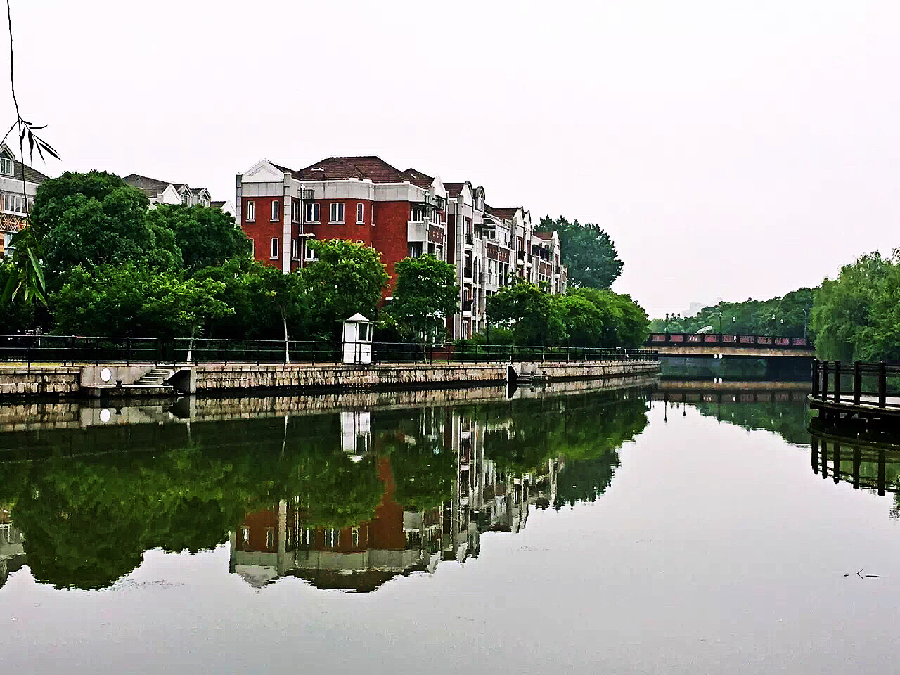 泰晤士小镇游览攻略,去不了英国就去泰晤士小镇