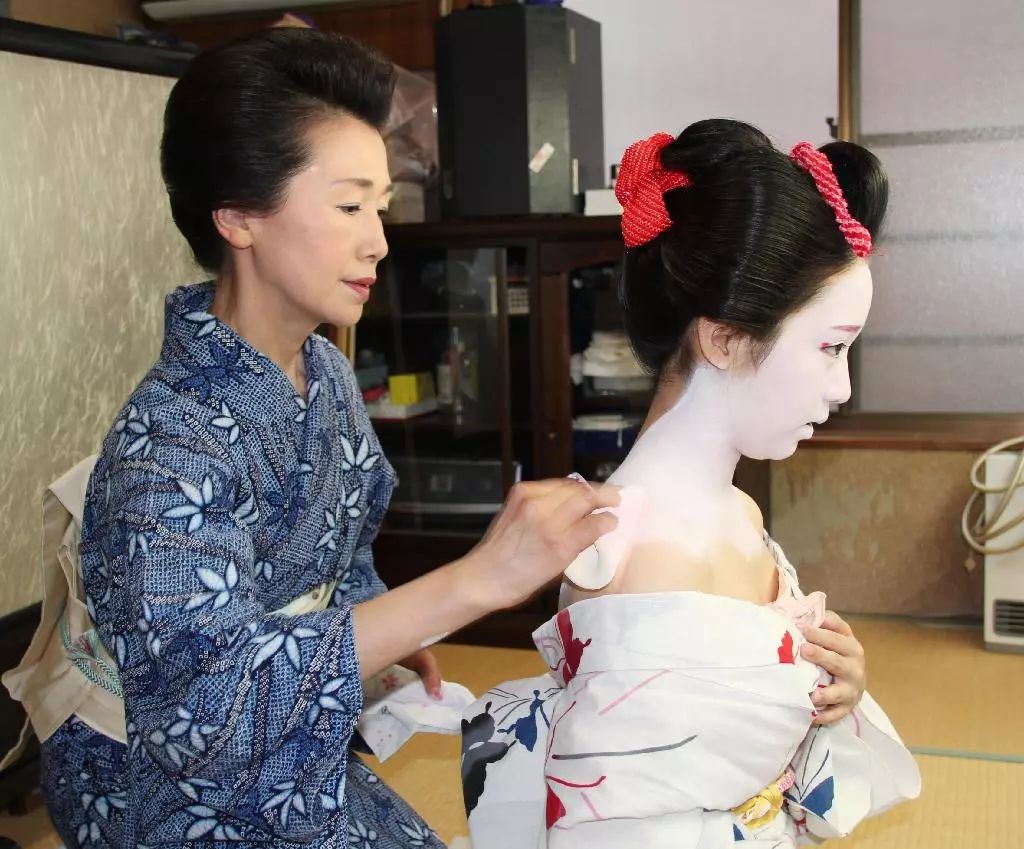 这4种面膜千万不要乱敷,这几款面膜千万别用