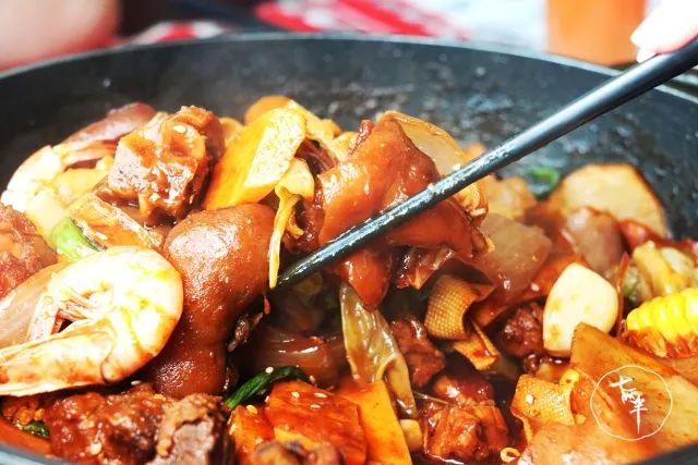 开店5年满5星好评，李家村这家私房焖锅，不服不行！